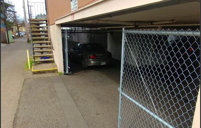 Studio, 1 bath, 300 sqft, $695, Unit 48