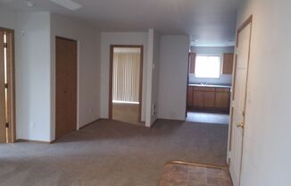 2 beds, 2 baths, $1,400, Unit 294 #4