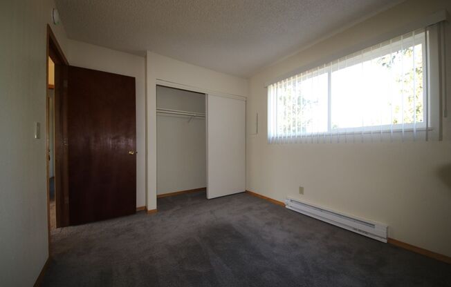 PLEASANT HILL APARTMENTS
