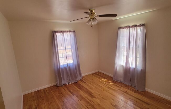 3 beds, 1 bath, $1,495