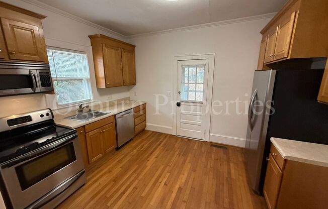 1 bed, 1 bath, $995, Unit 1