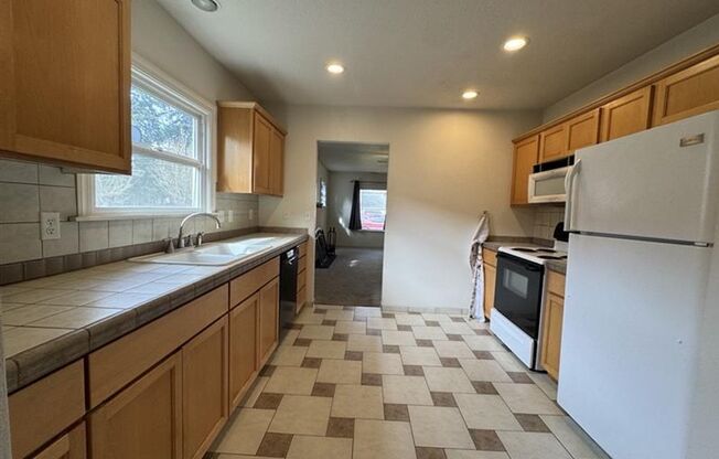 538 SE 7th Avenue ~ Quaint Single Level Home