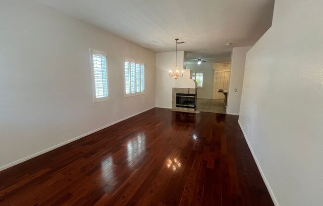 Single Story 3 bedroom-Summerlin