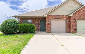 3 Bed 2 Bath in Norman! Hals off on the first month's rent special!