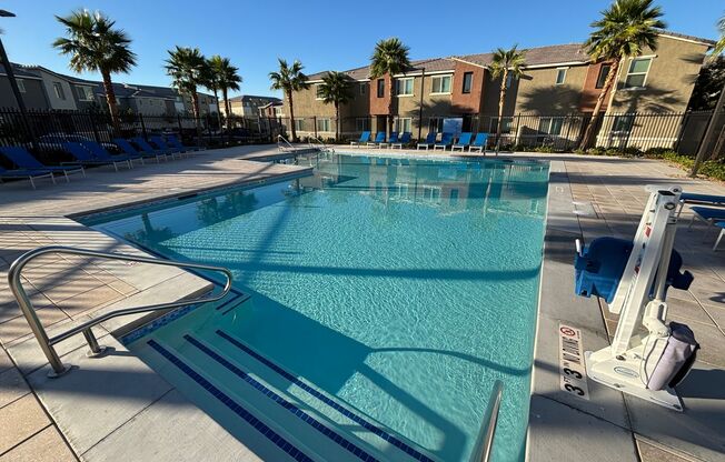 Beautiful 3Bed/3Bath Townhome located in Enterprise/Southern Highlands–Southwest Henderson border area.