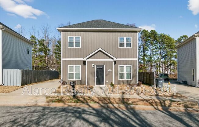 425 Centerfield Drive