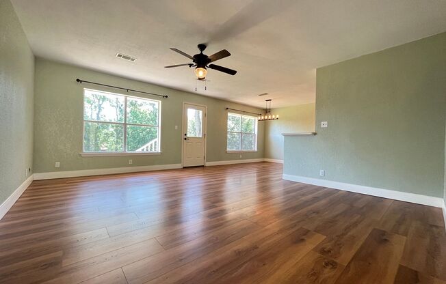 3/2 in Great Location