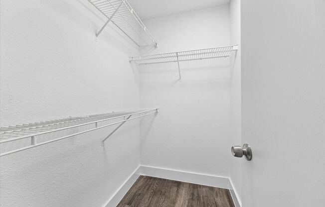 2 beds, 2 baths, 800 sqft, $1,495, Unit 4129