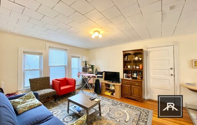 52 BRAINERD RD