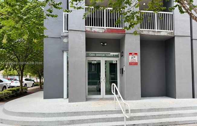 104 SW 9th St cu-1403, Miami, FL 33130