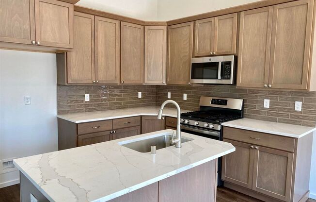 Stunning 3 Bed, 2 Bath Rancher in Airway Heights!