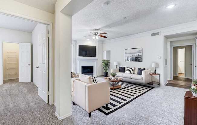 Saxony at Chase Oaks Apartments