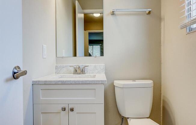 Welcome to West Bend Terrace Apartments