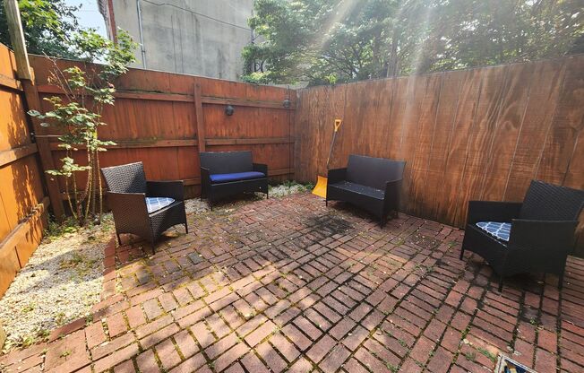 2200 Fairmount Ave