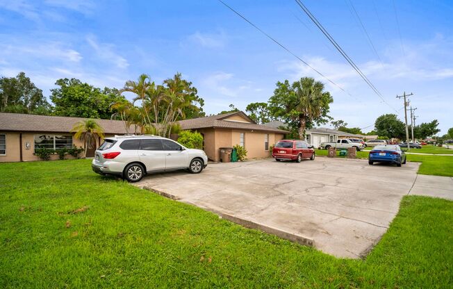 Affordable 2-bedroom, 2-bathroom apartment in Cape Coral