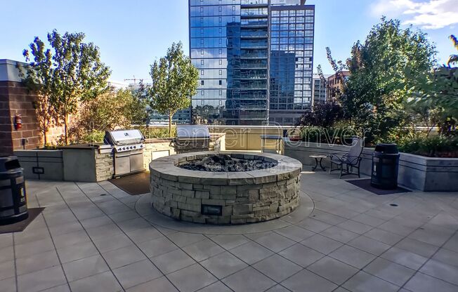 1 bed, 1 bath, 669 sqft, $2,300, Unit 2107