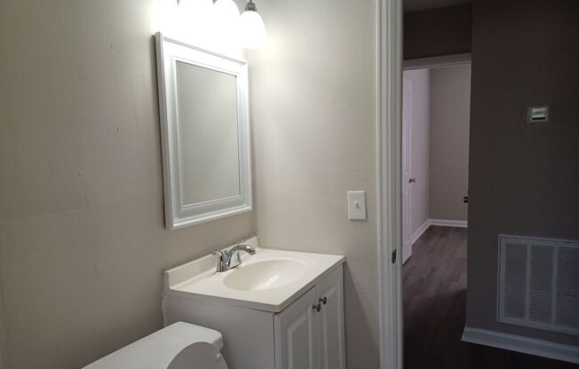 2 beds, 1 bath, $1,245