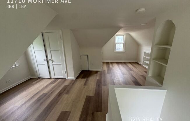 11716 MORTIMER AVE