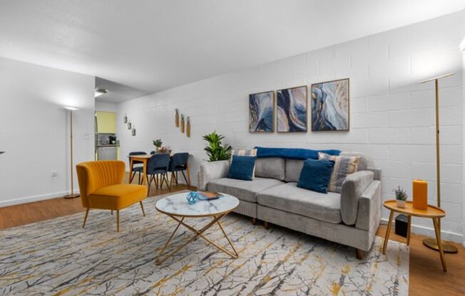 2 beds, 1 bath, 850 sqft, $1,750, Unit 12