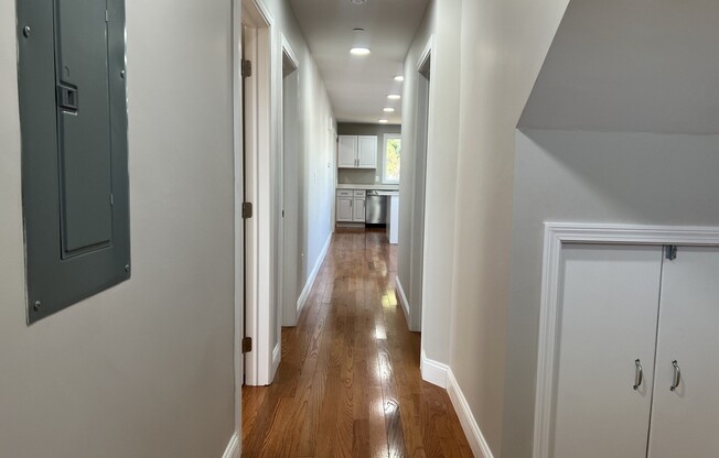 58 ROBIN ST