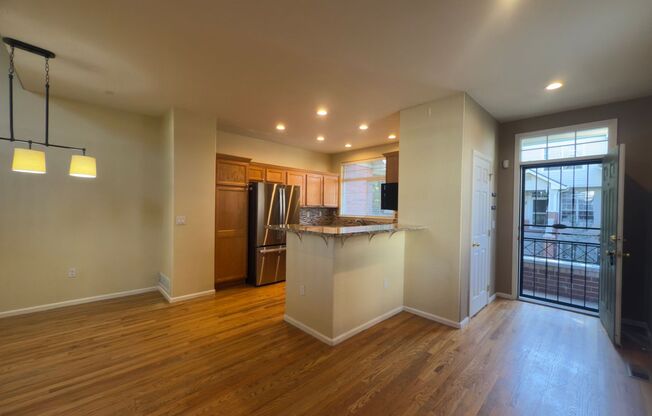 $O DEPOSIT OPTION. SPACIOUS 3-BEDROOM TOWNHOUSE IN KENSINGTON TOWNHOMES