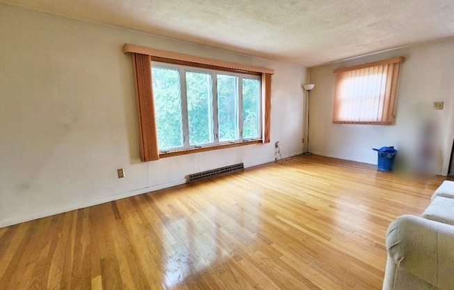 183 RESERVOIR AVE