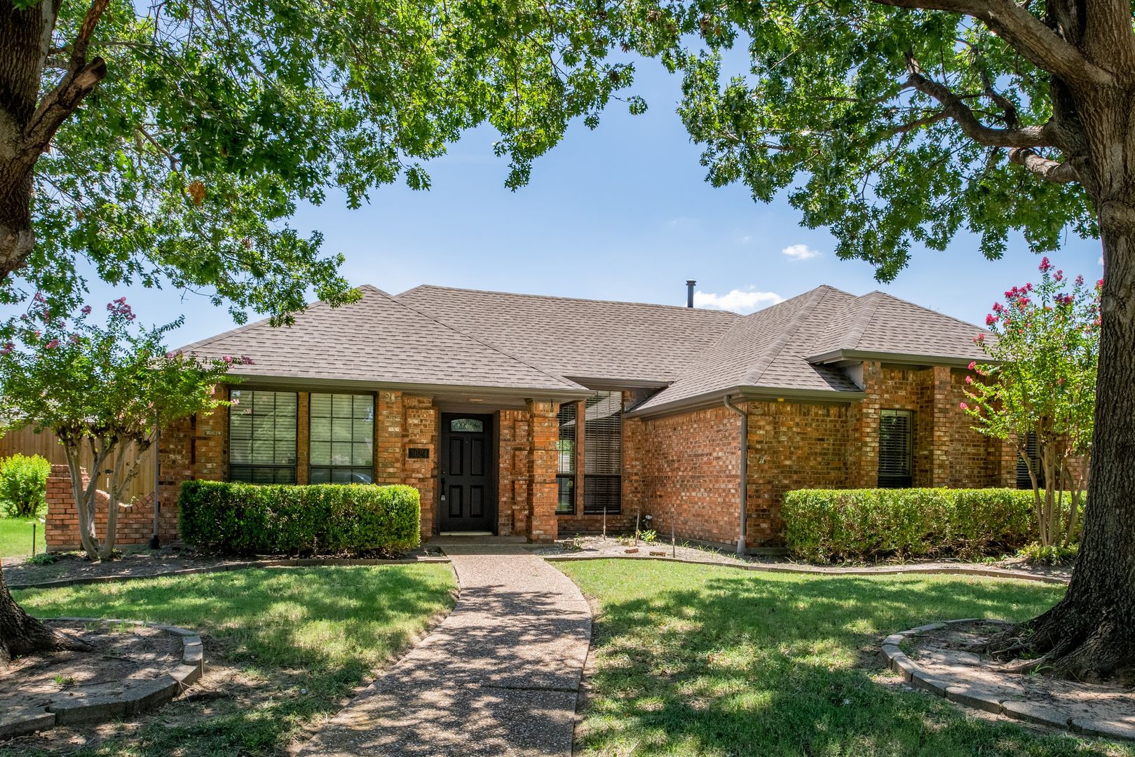READY FOR 9/8 Move in.