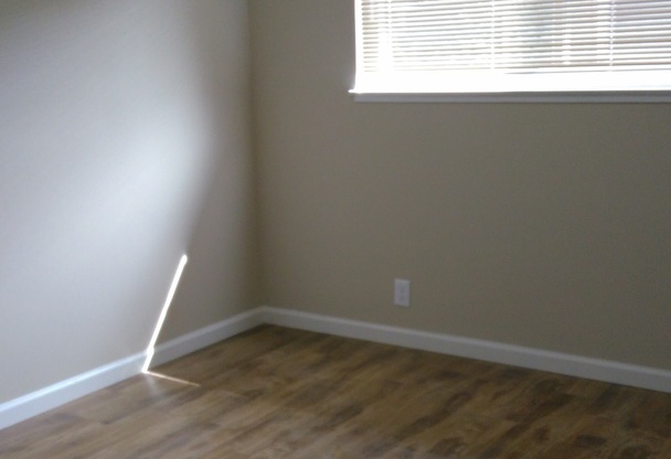 2 Beds and 1 Bath San Jose - Closed to Cupertino Downtown and Schools