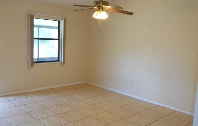 3 beds, 2 baths, $2,200