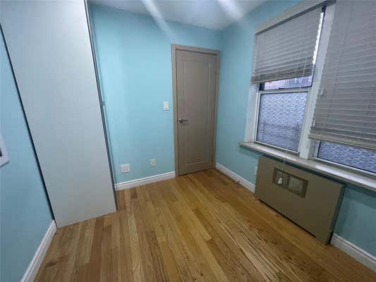 10528 65 AVE