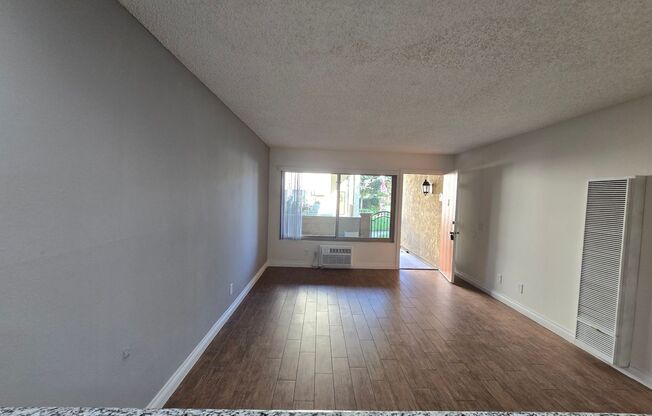 1 bed, 1 bath, $2,295, Unit A-02