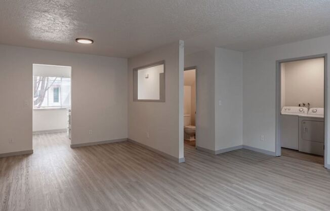 3 beds, 1.5 baths, 1,246 sqft, $2,249, Unit 2609-13