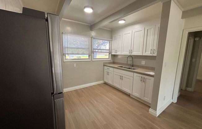7366 W Manchester Ave (#562)