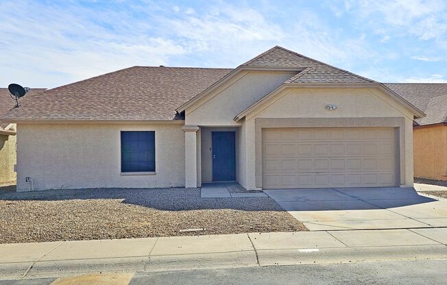 $500 off First Months Rent! Newly Renovated 4 Bedroom 2 Bathroom in Glendale!
