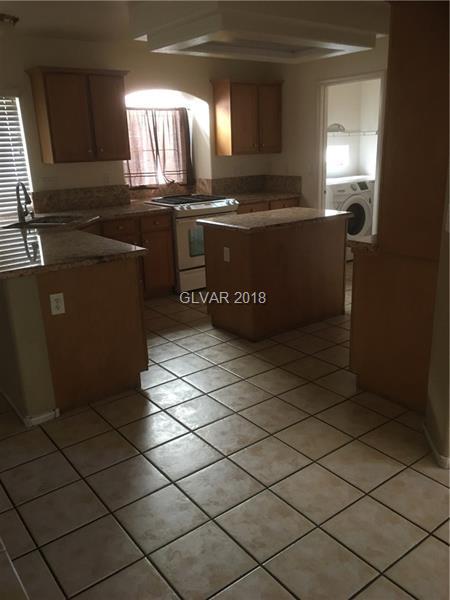 Beautiful 3 bd 2 1/2 house southwest area