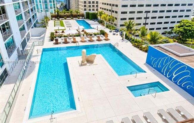 2 beds, 2 baths, $3,900, Unit # 1601