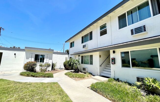 3175 Quartz Ln. (5 Units)