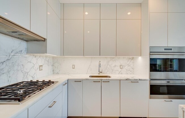 2 beds, 2.5 baths, 1,609 sqft, $10,800, Unit 4305