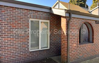 Vancouver Two Bedroom Duplex with Backyard