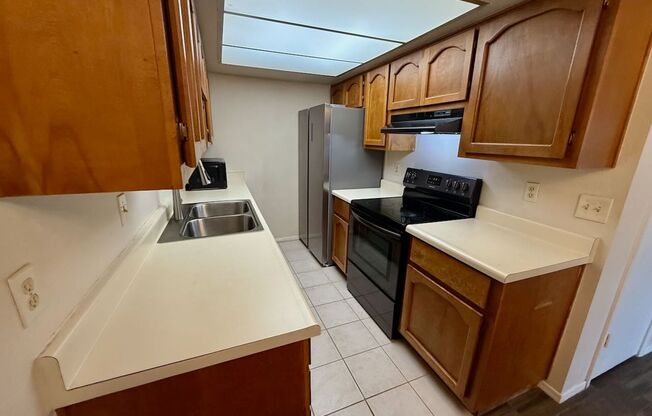 2 beds, 1.5 baths, $1,200, Unit # 146