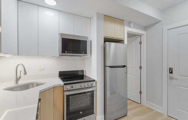 1 bed, 1 bath, 408 sqft, $1,750, Unit 4A