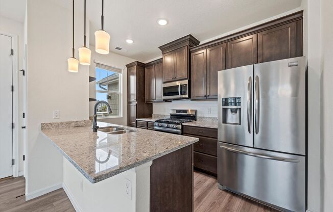 Modern Aurora 2-Bedroom Home!