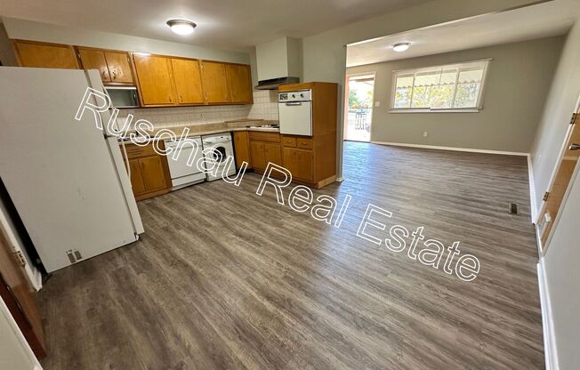 3 beds, 1 bath, $1,345