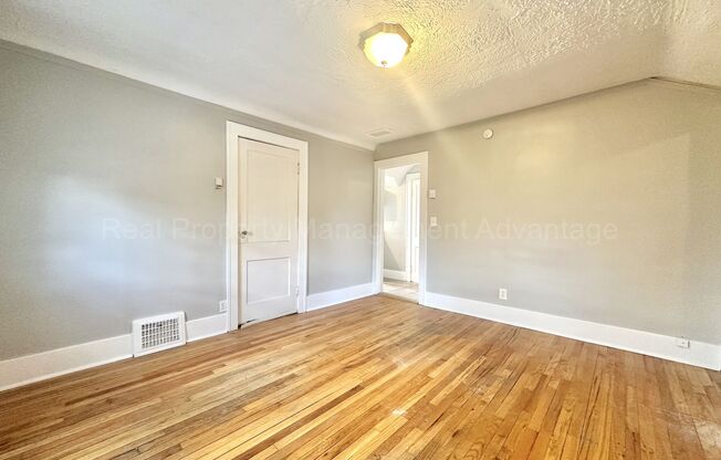 541 Pearson St.