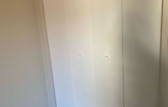 2 beds, 1 bath, 790 sqft, $2,500, Unit B105