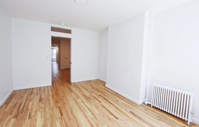 249 N 8 ST
