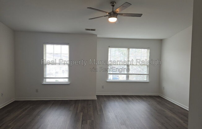 8631 NEUSE CLUB LN