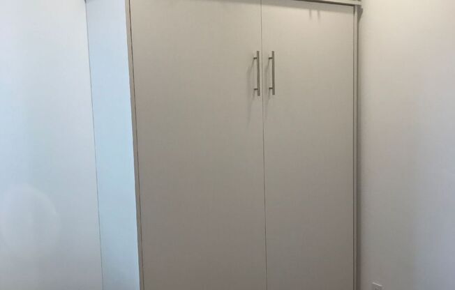 Studio, 1 bath, $1,550, Unit 16-18