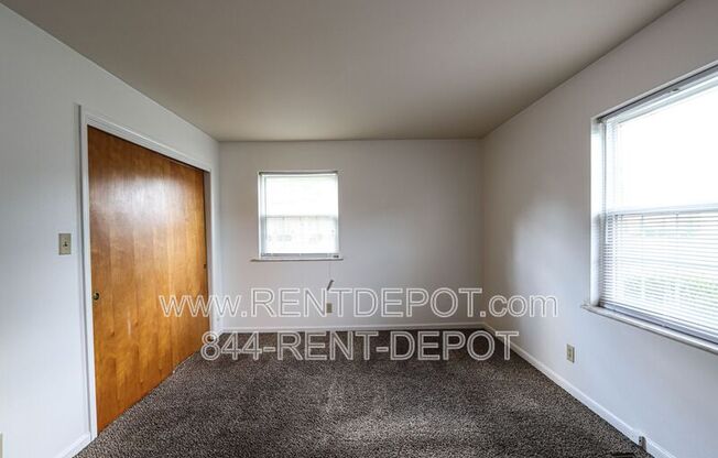 2821 RAVENSWOOD DR