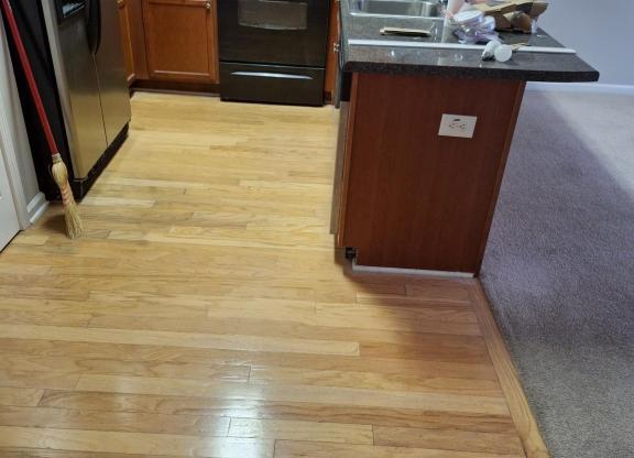 5049 LOWER ELM ST
